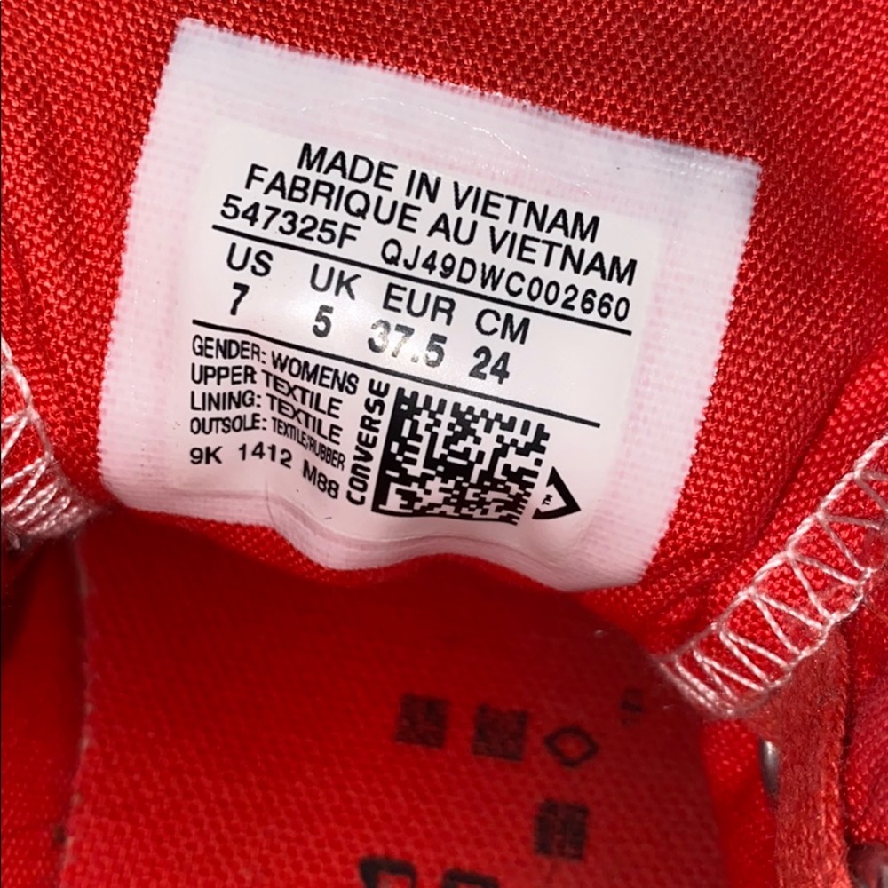 Patterned Converse - Picture 7 of 8